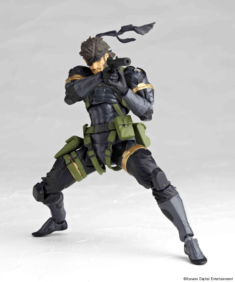 La figurine de Big Boss signe Revoltech prend la pose