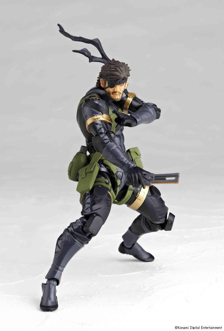 La figurine de Big Boss signe Revoltech prend la pose