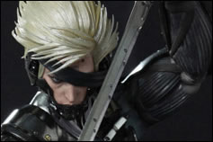 De nouvelles photos pour les figurines dtailles de Raiden