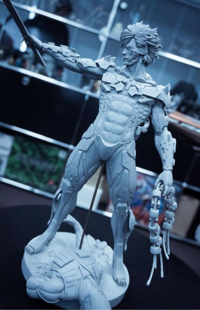 De nouvelles photos pour la statuette GECCO de Raiden