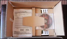 Unboxing du magnifique Metal Gear Rex sign Threea !
