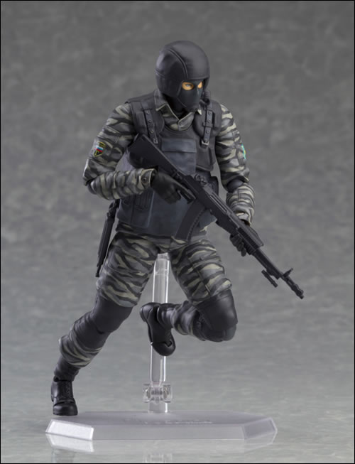 De nouvelles photos pour la figurine Figma du soldat de Gurlukovich (MGS2)