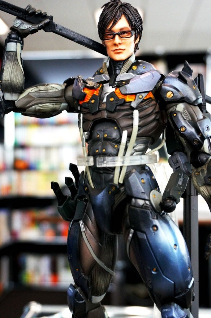 Hideo Kojima en figurine !