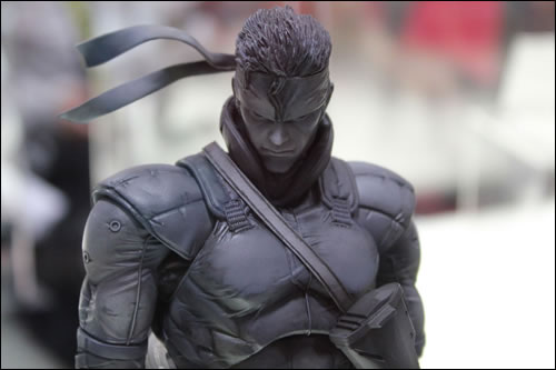 Solid Snake et Ninja Fox en figurine  la Comic Con