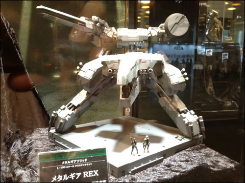 Metal Gear Rex au Wonder Festival plamo kit Kotobukiya