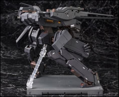 Un Metal Gear Rex noir chez Kotobukiya, sign Yoji Shinkawa