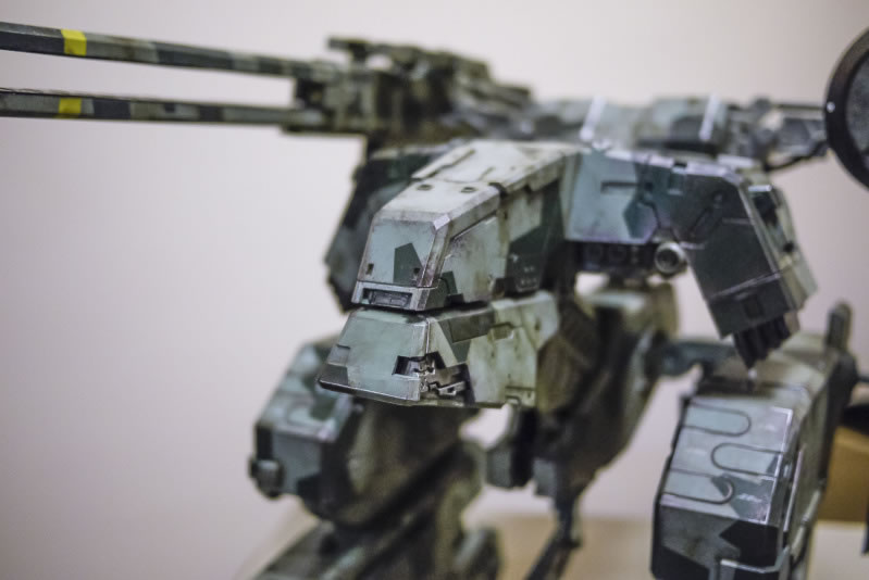 dballage du magnifique Metal Gear Rex sign Threea !