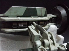 Unboxing du magnifique Metal Gear Rex sign Threea !