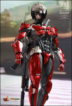Raiden voit rouge avec une nouvelle figurine Hot Toys 'Inferno Armor Version'