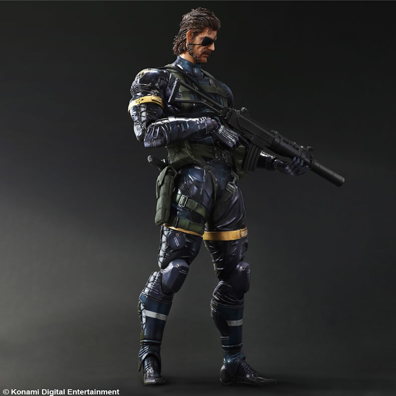 La figurine Play Arts Kai de Big Boss (Ground Zeroes) dispo au printemps