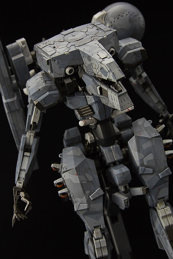 Les figurines Metal Gear Sahelanthropus de Sentinel et Kotobukiya : photos, prix et dates