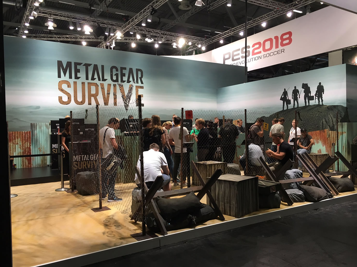 Metal Gear Survive prsente sa gestion de camp de base et quelques images