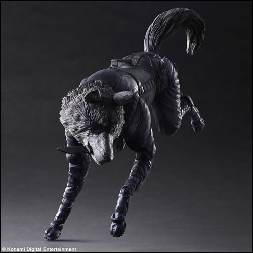 La figurine Play Arts Kai de D-Dog image et date