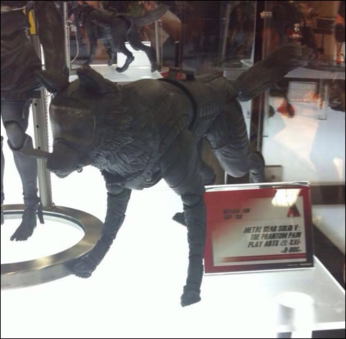 mgsv-tpp-figurine-play-arts-kai-dd-sdcc-2015-s-02.jpg