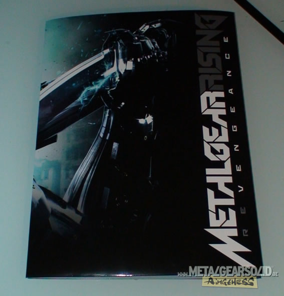 Goodies Metal Gear Rising Revengeance au Paris Games Week 2012