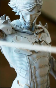 De nouvelles photos pour la statuette GECCO de Raiden