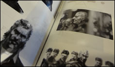 Photos de l'artbook The Art of Metal Gear Solid The Original Trilogy