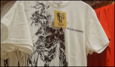 T-shirt Uniqlo Metal Gear fte son 25me anniversaire  Ginza !