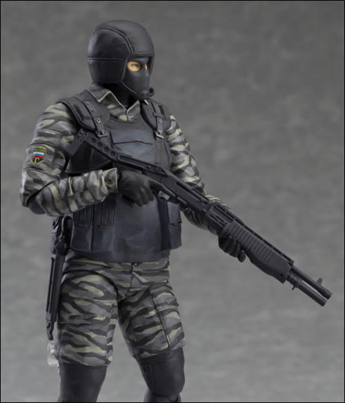 De nouvelles photos pour la figurine Figma du soldat de Gurlukovich (MGS2)