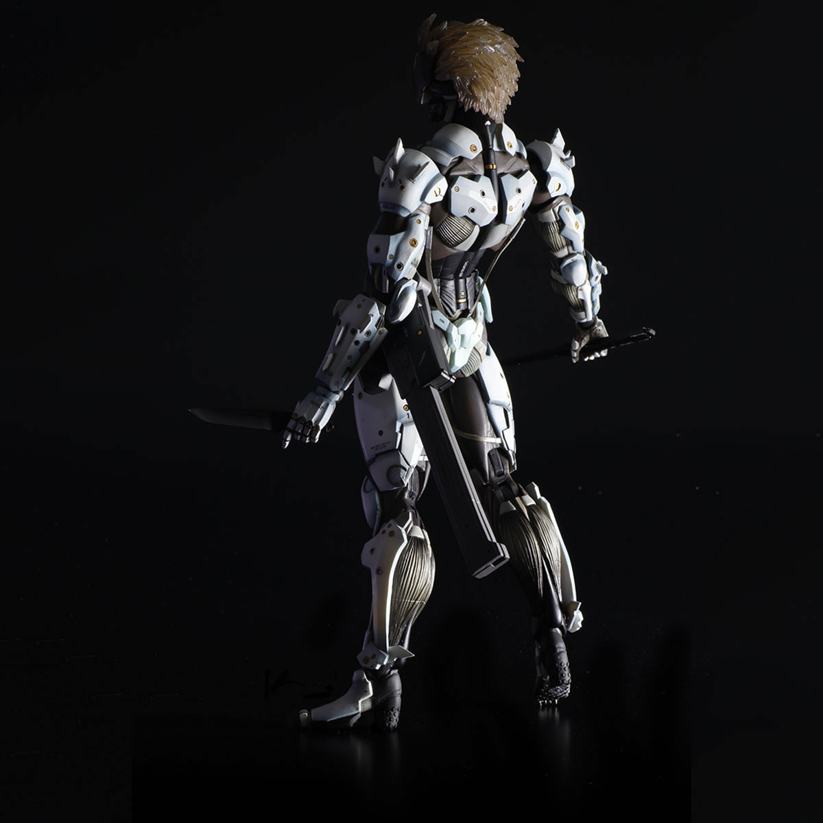 Le collector europen de Metal Gear Rising Revengeance