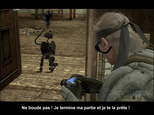 Old Snake et le MK II jouent  la NGP Metal Gear Solid 4